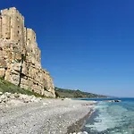 Cala Castello *
