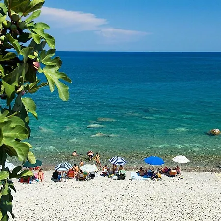 Apart Otel Cala Castello Roseto Capo Spulico