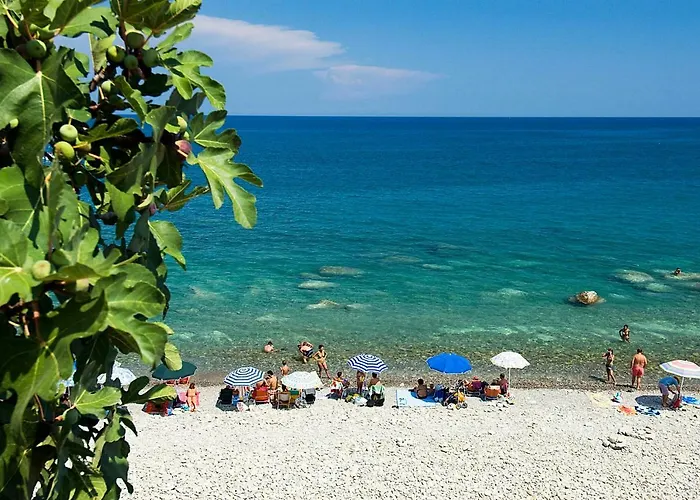 Apart-hotel Cala Castello Roseto Capo Spulico